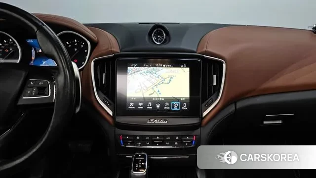 Maserati Ghibli 2019 Белый из Кореи, фото 5