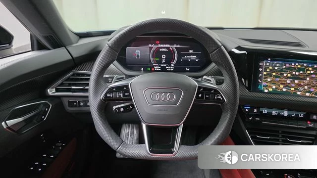 Audi e-Tron GT 2022 Небесно-голубой из Кореи, фото 5