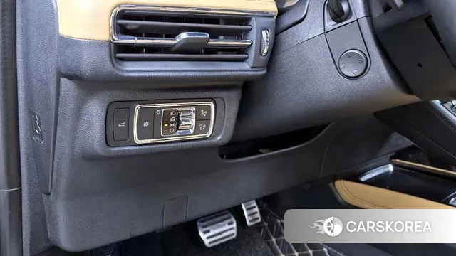 Lincoln Corsair 2021 Черный из Кореи, фото 5