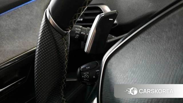 Peugeot 5008 second generation 2020 Серый из Кореи, фото 5