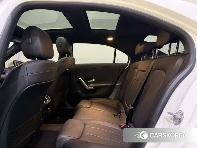 Mercedes-Benz Class A 2020 Белый из Китая, фото 5