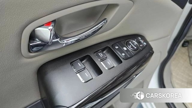 Kia The New Carnival 2019 Белый из Кореи, фото 5