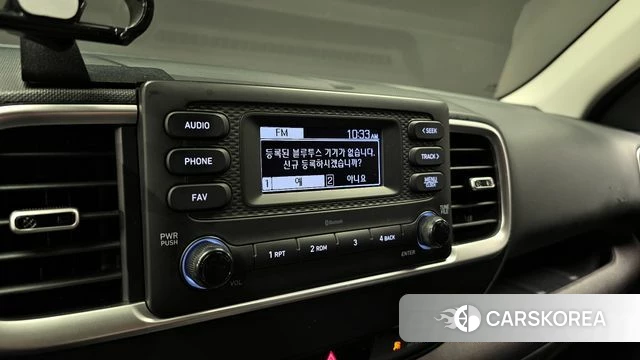 Hyundai Venue 2020 Серебристо-серый из Кореи, фото 5