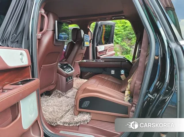 Lincoln Navigator 4th generation 2019 Черный из Кореи, фото 5