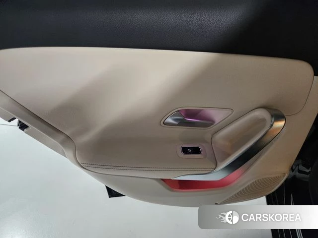 Mercedes-Benz A-Class W177 2025 Черный из Кореи, фото 5