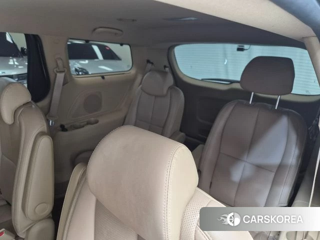 Kia The New Carnival 2019 Белый из Кореи, фото 5
