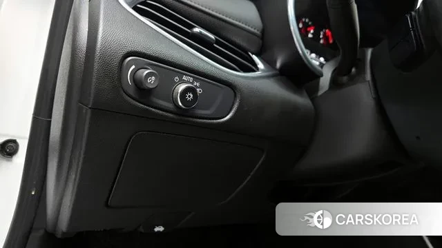 Chevrolet (GM Daewoo) The New Malibu 2019 Белый из Кореи, фото 5