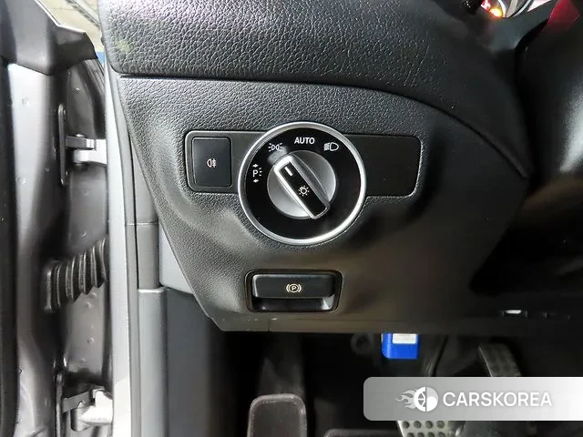 Mercedes-Benz CLA-Class C117 2018 Серый из Кореи, фото 5