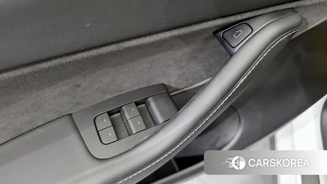 Tesla Model Y 2022 Белый из Кореи, фото 5