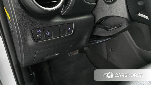 Hyundai Kona 2018 Белый из Кореи, фото 5