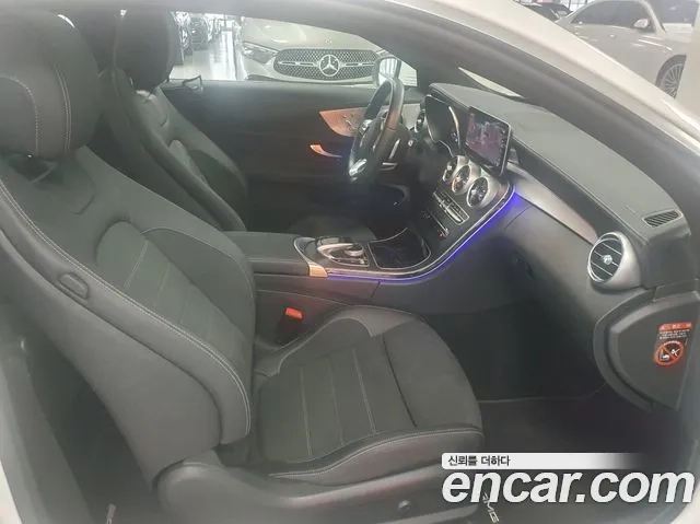 Mercedes-Benz C-Class W205 2023 Белый из Кореи, фото 5