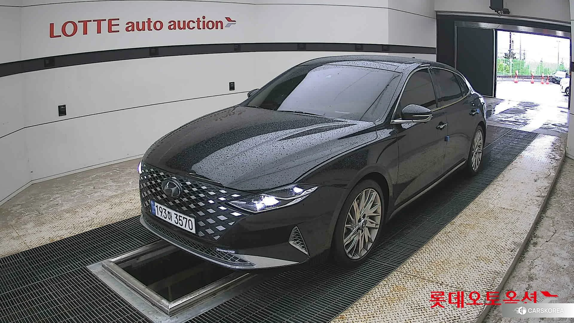 Hyundai Grandeur 2022 Midnight Black Pearl из Кореи, фото 5