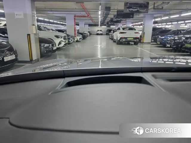 Genesis GV70 2023 Серебристо-серый из Кореи, фото 5