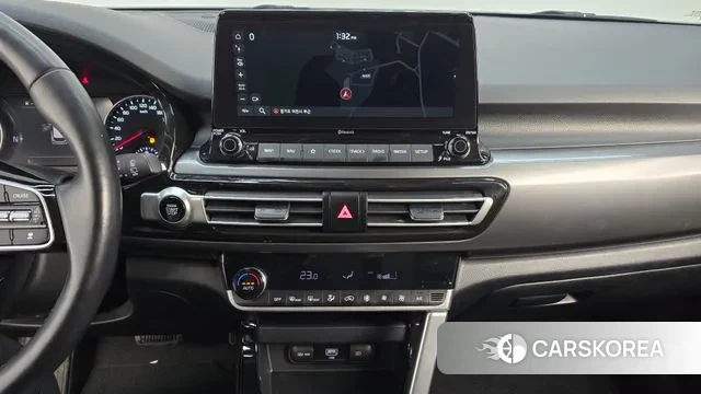 Kia Seltos 2022 Серый из Кореи, фото 5