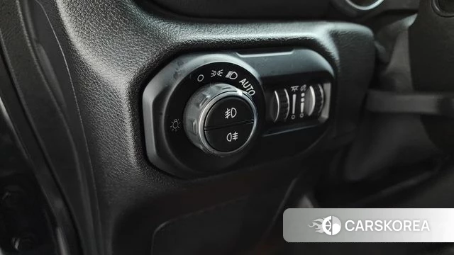 Jeep Wrangler (JL) 2021 Серый из Кореи, фото 5