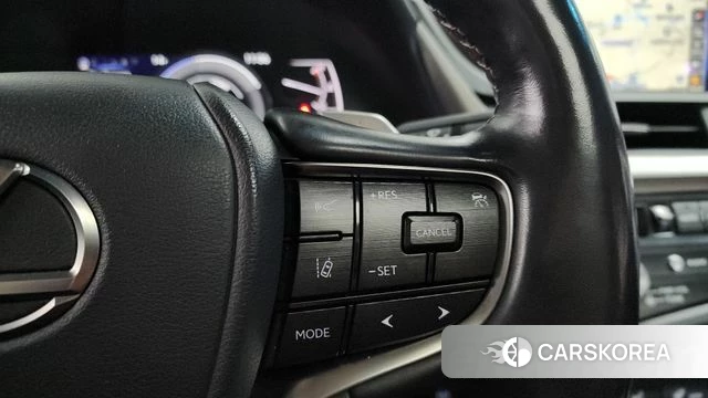 Lexus ES300h 7th generation 2021 Серый из Кореи, фото 5