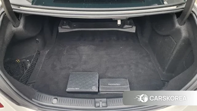 Mercedes-Benz E-Class W213 2018 Белый из Кореи, фото 5