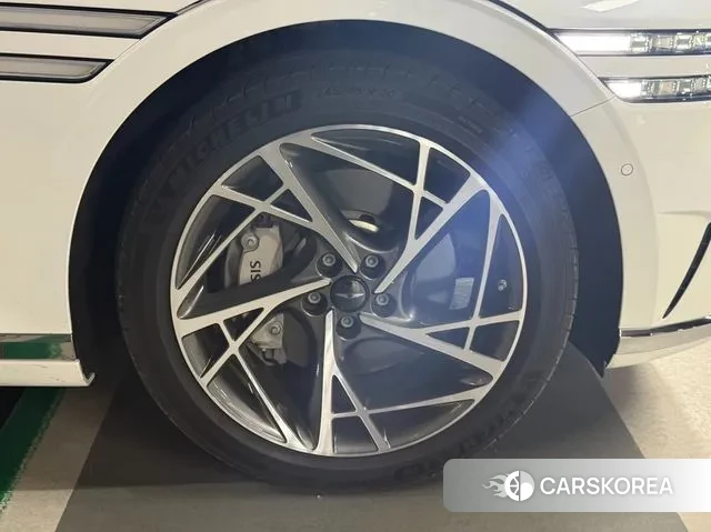 Genesis G90 (RS4) 2022 Белый из Кореи, фото 5