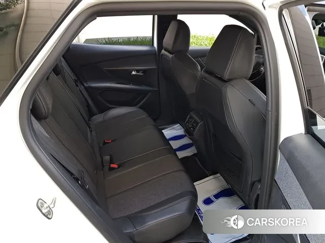 Peugeot 3008 second generation 2018 Белый из Кореи, фото 5