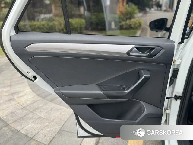 Volkswagen Exploring songs 2021 Белый из Китая, фото 5