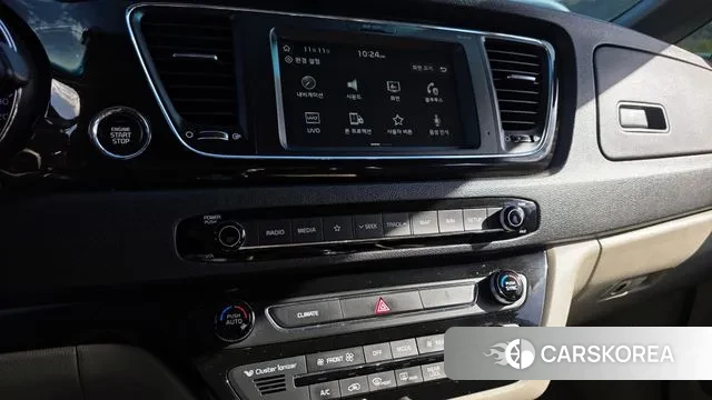 Kia The New Carnival 2018 Белый из Кореи, фото 5