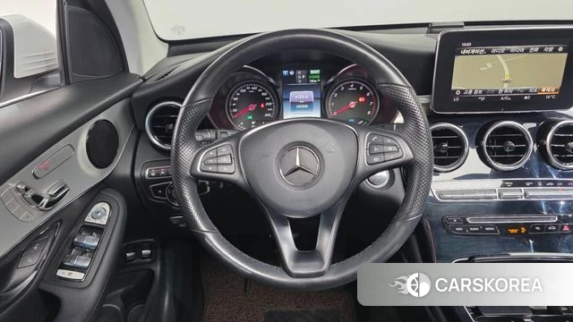 Mercedes-Benz GLC-Class X253 2019 Белый из Кореи, фото 5