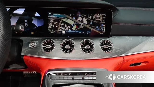 Mercedes-Benz AMG GT 2024 Черный из Кореи, фото 5