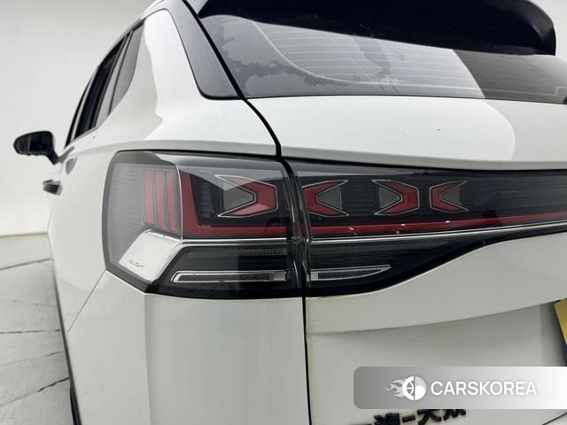 Volkswagen Tanyue 2023 Белый из Китая, фото 5