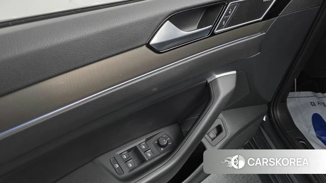 Volkswagen Arteon 2020 Серый из Кореи, фото 5