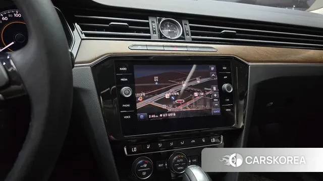 Volkswagen Passat GT (B8) 2018 Белый из Кореи, фото 5