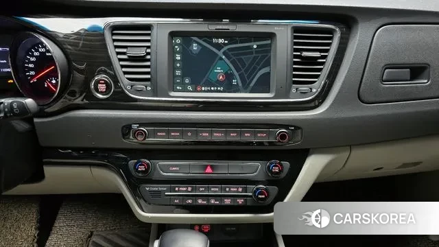 Kia The New Carnival 2019 Белый из Кореи, фото 5
