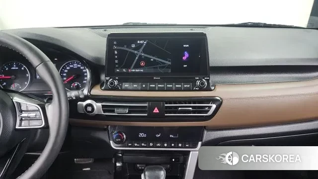 Kia Seltos 2021 Белый двухцветный из Кореи, фото 5