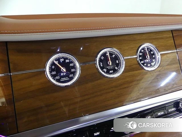 Bentley Continental GT 3rd Generation 2022 Белый из Кореи, фото 5