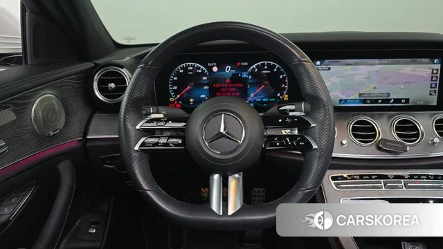 Mercedes-Benz E-Class W213 2021 Белый из Кореи, фото 5