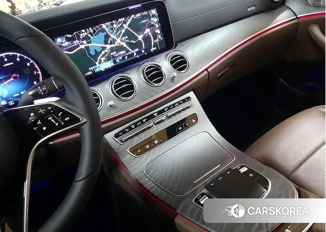 Mercedes-Benz E-Class W213 2022 Серебряный из Кореи, фото 5