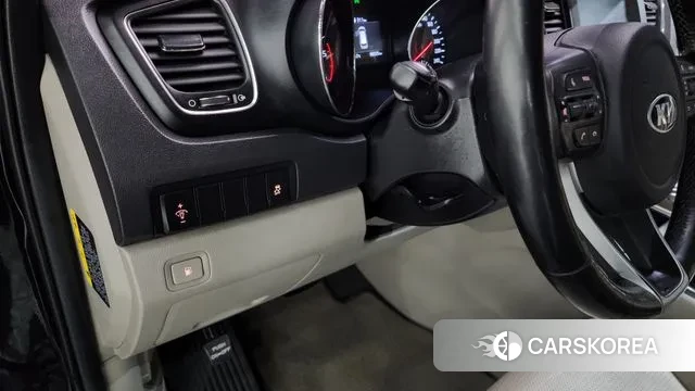 Kia The New Carnival 2018 Черный из Кореи, фото 5