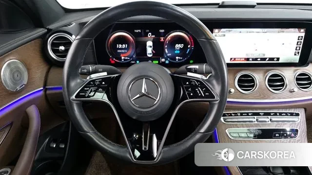 Mercedes-Benz E-Class W213 2021 Черный из Кореи, фото 5