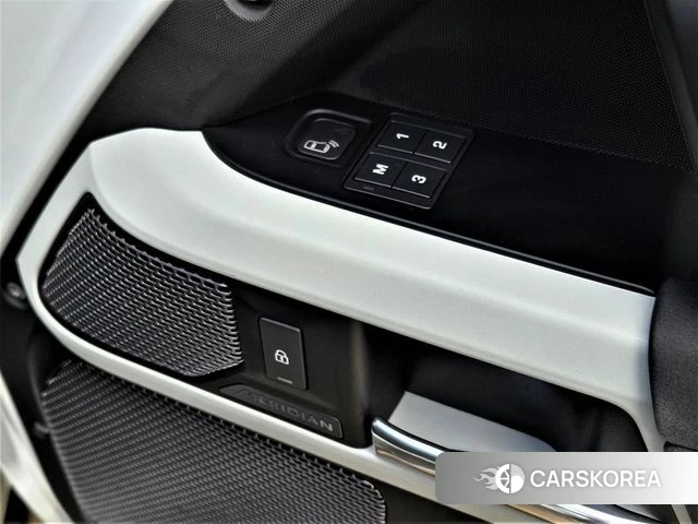 Land Rover Defender (L663) 2020 Белый из Кореи, фото 5