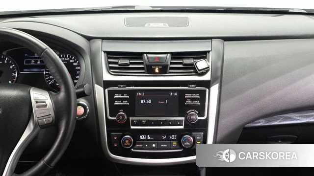 Nissan Altima 2018 Белый из Кореи, фото 5
