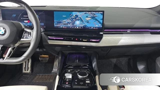 BMW 5 Series (G60) 2024 Белый из Кореи, фото 5