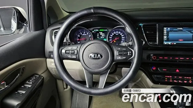 Kia The New Carnival 2020 Белый из Кореи, фото 5