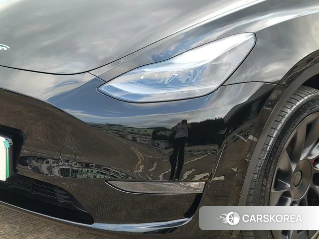 Tesla Model Y 2021 Черный из Китая, фото 5