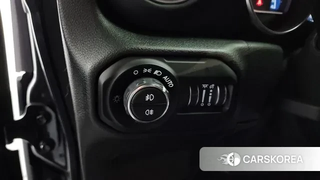 Jeep Wrangler (JL) 2021 Серый из Кореи, фото 5