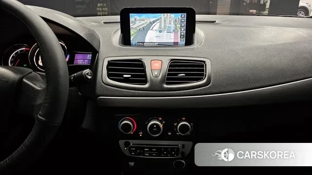 Renault Korea (Samsung) SM3 Neo 2019 Белый из Кореи, фото 5