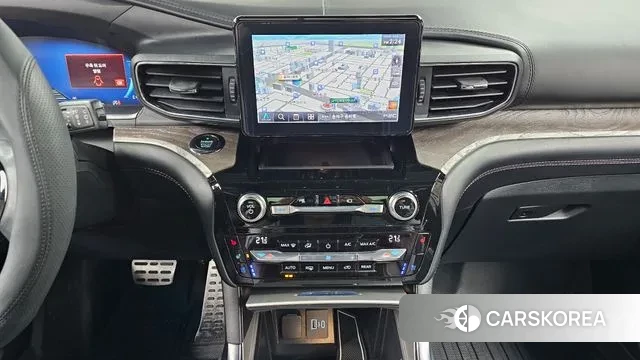 Ford Explorer 6th Generation 2021 Серый из Кореи, фото 5