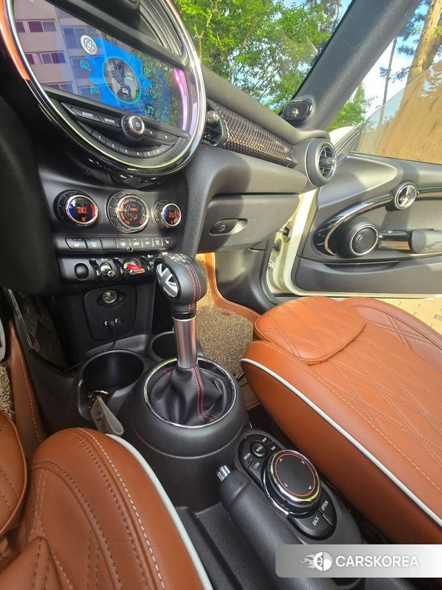 Mini Cooper S Convertible 2019 Жемчужный цвет из Кореи, фото 5