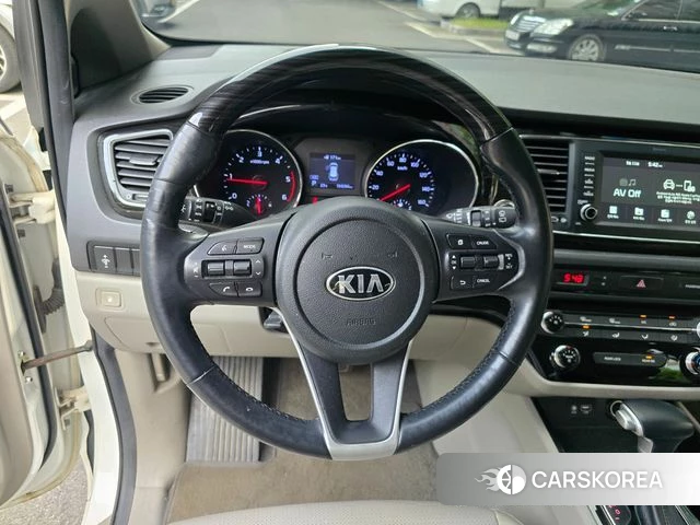 Kia The New Carnival 2020 Белый из Кореи, фото 5