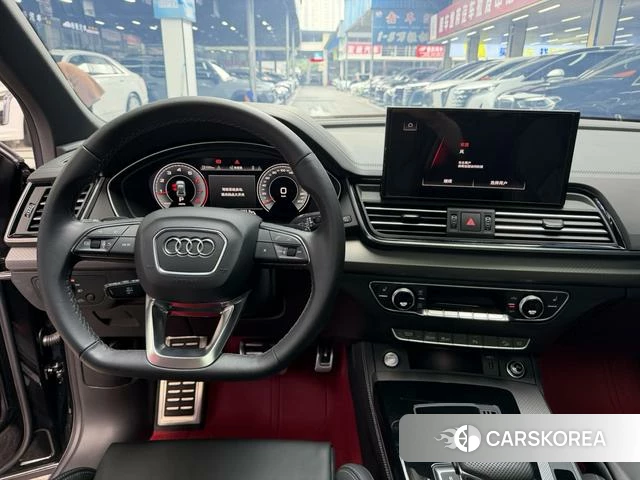 Audi Q5L 2024 Черный из Китая, фото 5