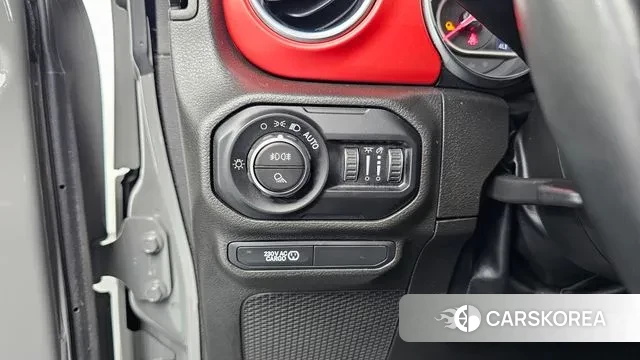 Jeep Gladiator (JT) 2022 Серый из Кореи, фото 5