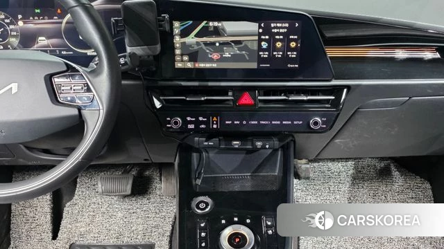 Kia Di All New Niro EV 2023 Белый из Кореи, фото 5